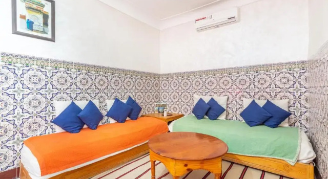 Exclusive private Riad, Забронировать Отель Отели Марракеш-Тенсифт-Эль-Хауз с парковкой, Парковка
