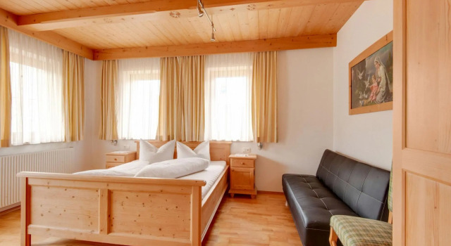 Apartment in Hainzenberg Near Ski Slopes