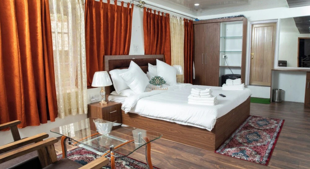 Номер Standard Hotel Sultan Residency