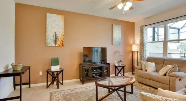 ~ 4 Mi to Disney: Compass Bay Resort Gem w/ Views, Varaa Lomakeskus Kissimmee Kissimmee