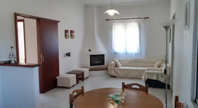Dora Apartments