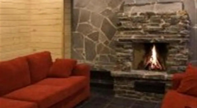 Salmon Holiday Village, Buchen Sie Ferienwohnung Hotels in Lappland mit Parkplatz, Parkplätze