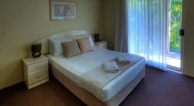 Апартаменты Standard c 1 комнатой с балконом Bila Vista Kirra Beachside Apartments