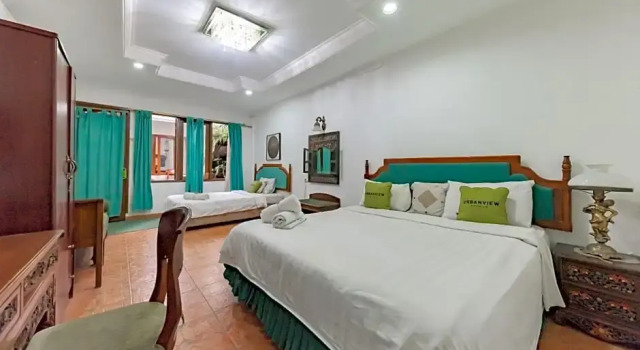 Семейный люкс Urbanview De Ethnic Hotel Bandung