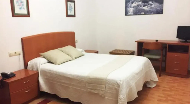 Hostal La Casilla, Buchen Sie Hostel Hotels in Galicien mit Parkplatz, Parkplätze