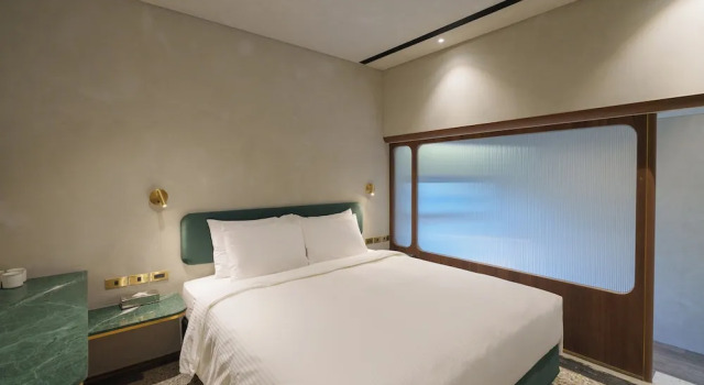Четырёхместный номер Classic PAPOA Harbor Hotel