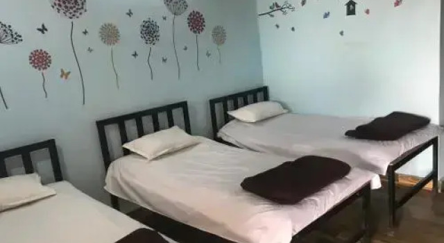 Green Fog Guesthouse, Prenota Hotel Ambevane Maharashtra
