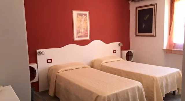 Hotel Sandalion