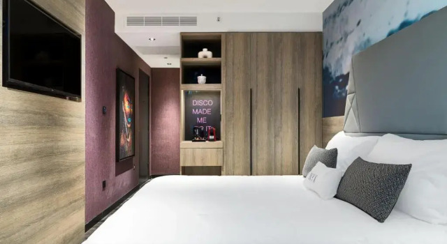 Двухместный номер Design Star с частичным видом на море NYX Hotel Limassol