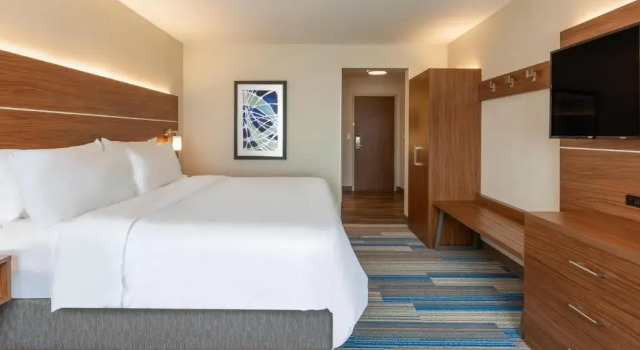 Номер Standard Holiday Inn Express & Suites Brunswick - Harpers Ferry Area by IHG