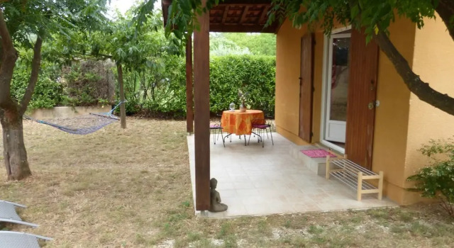 Gîtes Trempevoulioux, Book Hotel Hoteller i Rhône-Alps med parkering, Parkering