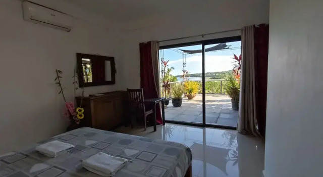 Standardowy pokój z widokiem na morze Verano Guest House Bohol
