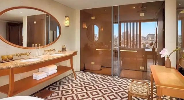 Люкс Presidential Grand Mercure Hanoi