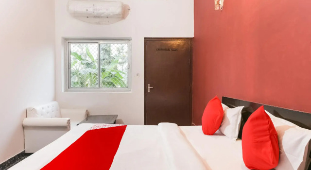Люкс Standard Hotel O Kavyanjali