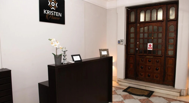 Kristen House, Забронировать Отель Отели Muntenia с завтраком, Завтраки