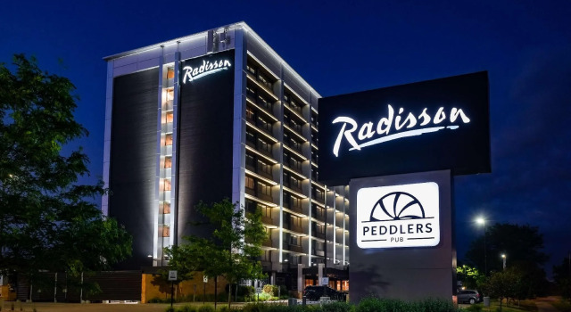 Radisson Hotel St Paul Downtown, Забронировать Отель Сент-Пол Twin Cities
