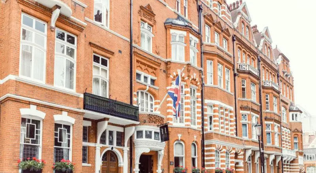 Двухместный полулюкс 11 Cadogan Gardens and The Apartments