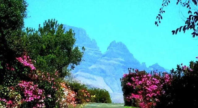 Emafweni, Забронировать Отель Каткин-Парк Drakensberg
