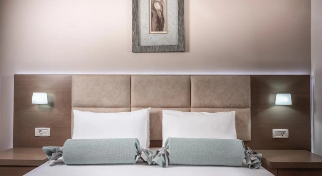Апартаменты Sea View Suites & Holiday Homes - Plaka Beach Resort