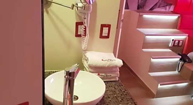 Номер Deluxe Hotel Hollywood