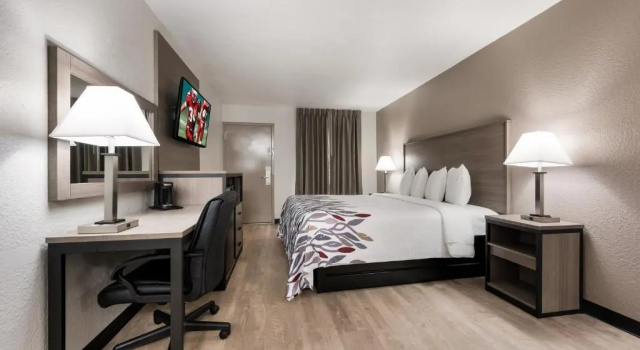 Двухместный номер Superior Red Roof Inn Birmingham South