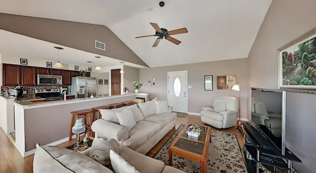 1151oakc 3 Bedroom Home