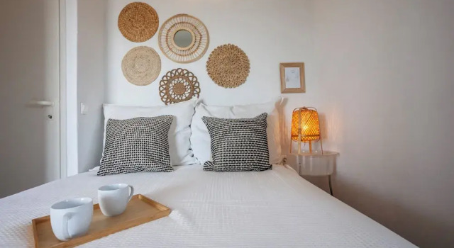 Alterra Vita Captain's Cabin, Book Vacation Home Sarti 
