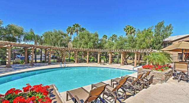 Апартаменты < 1 Mi to Scottsdale Quarter! Resort Condo w/ Pool