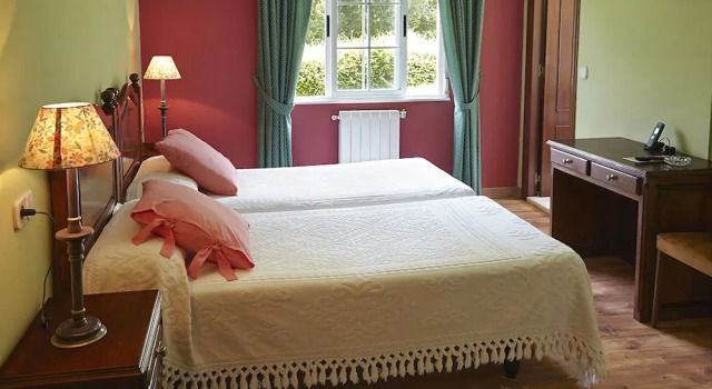 Hotel Casa Manoli, Book Hotel Valdes Asturias