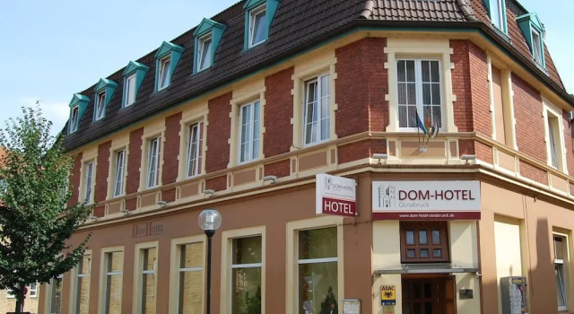 Dom Hotel