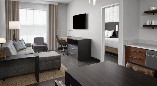 Двухместный люкс c 1 комнатой Residence Inn By Marriott Jacksonville-Mayo Clinic Area