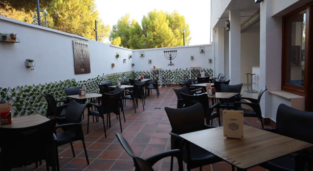 Hospedium DLJ Hostal Ben Nassar, Book Hotel Billige hoteller i Jaen