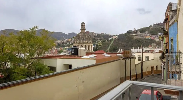 Номер Standard с балконом Hotel La Colecci¿n, Universidad de Guanajuato, Centro