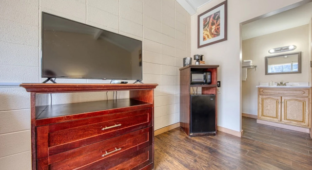 Standard Zimmer Royal Inn