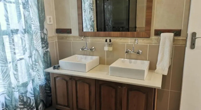 Двухместный номер Deluxe с балконом Blouberg Manor