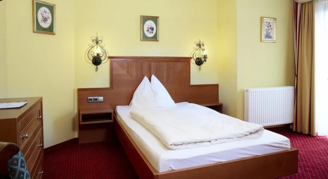 Одноместный номер Standard с балконом Hotel Untersberg