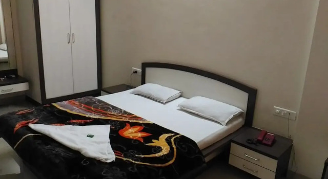 Hotel Bhola