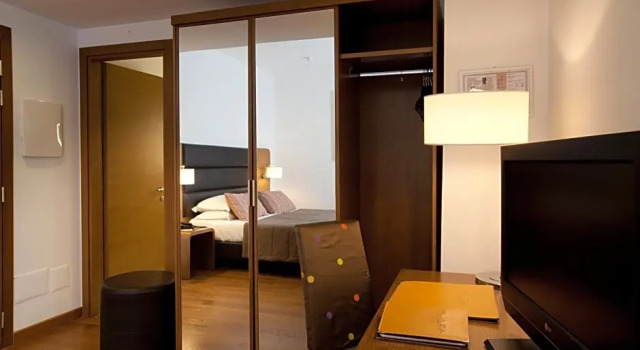 Номер Comfort Hotel Plaza
