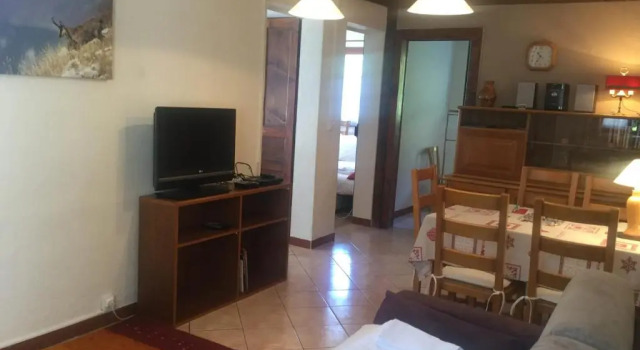 Family House With Balcony Garden Wi Fi, Забронировать Апартаменты/квартира Отели Шамони-Монблана с парковкой, рядом с Горнолыжный подъемник Флежер, Парковка