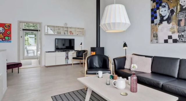 "Kamenka" - 5m from the sea in Bornholm, Book Hotel Hoteller i Hasle med parkering, Parkering