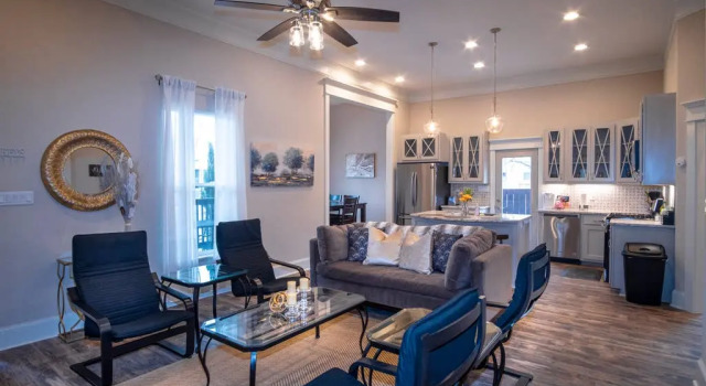 Brand NEW Large Impressive House Near Downtown!