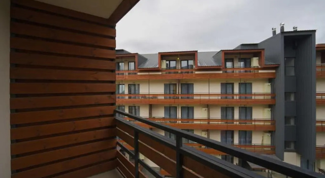 LEO GROUP Luxury Apartment 04-32 BAKURIANI INN, Rezerwuj Apartament Bakuriani Samckhe Javakheti