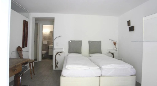 Villa am See, Rezerwuj Willa Hotele w Salzburg z parkingiem, Parking