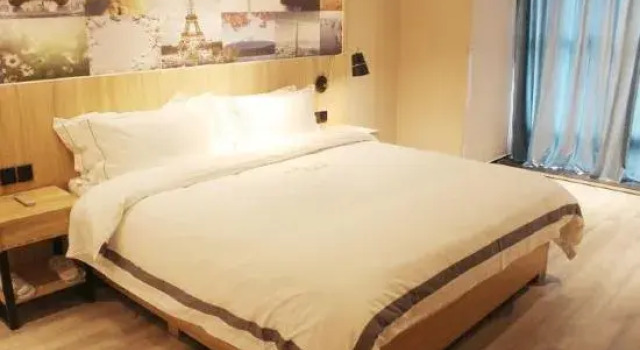 Qingmu Select Hotel (Nanjing Olympic Sports Exhibition Center store)