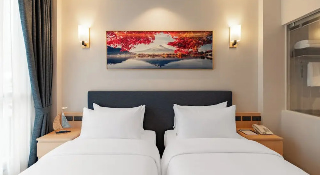 Двухместный номер Standard AZ Sunrise Resort & Fitness Club