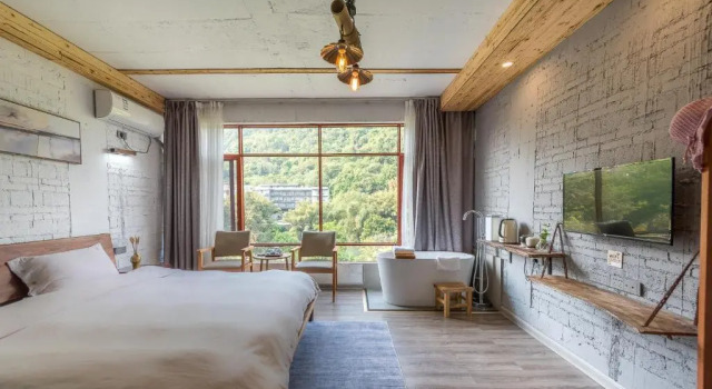 Autumn Inn, Book Hotel Yangshuo Guangxi