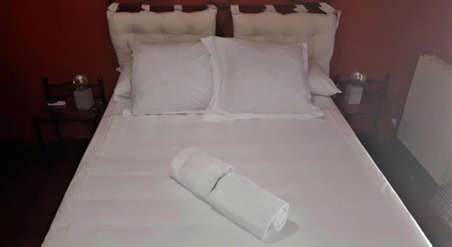 Nice 2 bedrooms Madrid downtown, Забронировать Отель Мадрид Провинция Мадрид, рядом с Пласа де Ориенте