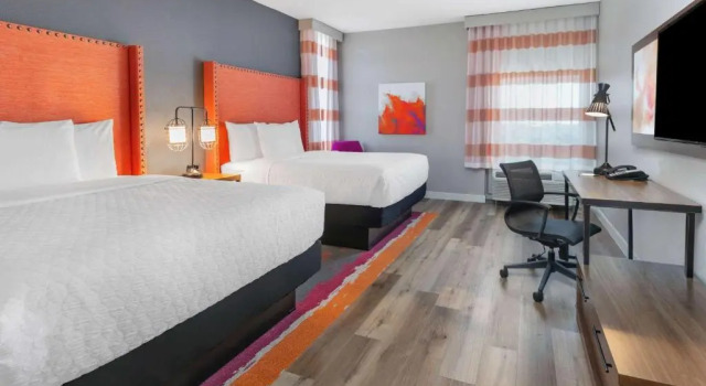 Четырёхместный номер Standard La Quinta Inn & Suites by Wyndham Lewisville