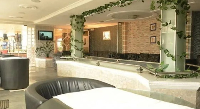 Rita Lori Hotel Lagos, Book Hotel Ikeja 