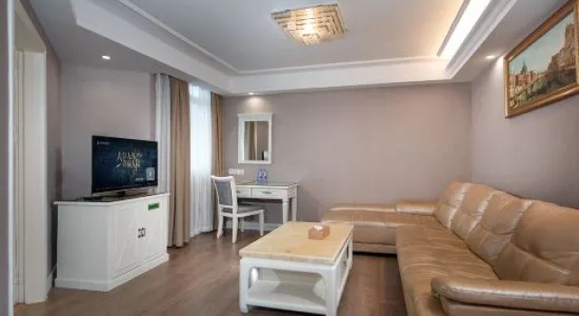 Люкс Vienna Hotel Shenzhen Exibition Center